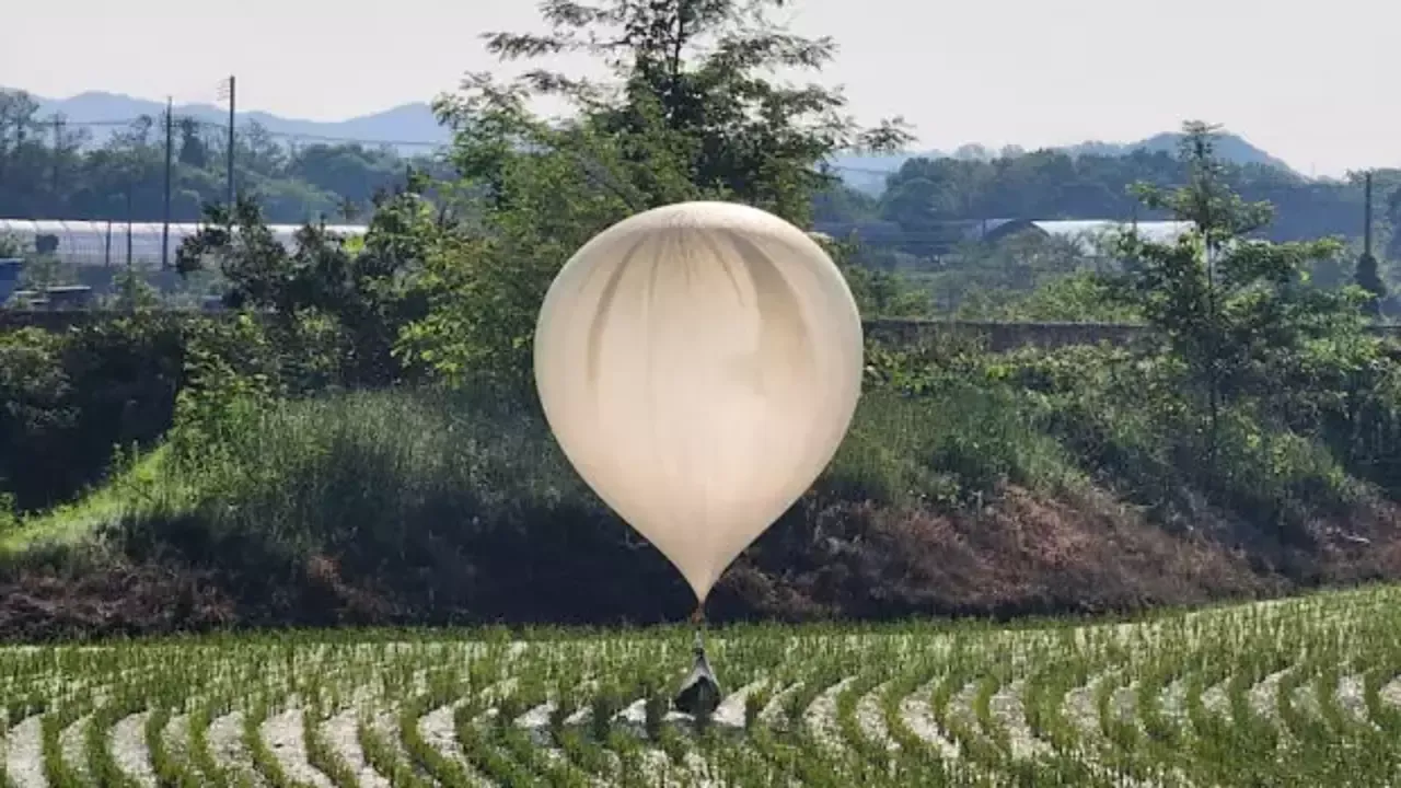 Güney Kore, Kuzey Kore'nin 250'den fazla çöp balonu gönderdiğini bildirdi