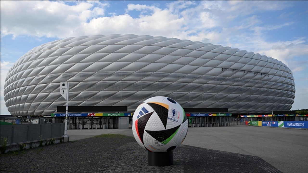 EURO 2024'te ilk finalist yarın belli olacak