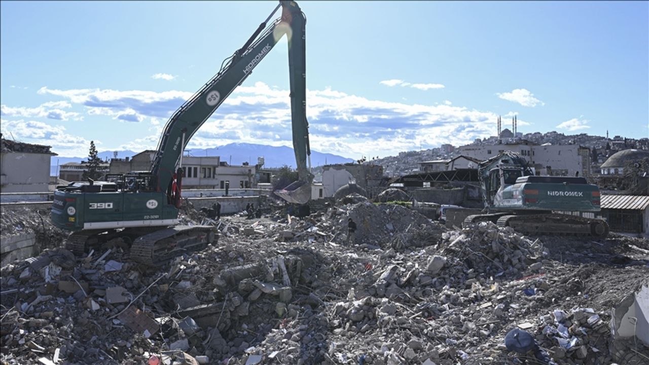 Kahramanmaraş'ta depremde 19 kişinin öldüğü Damla Apartmanı'na ilişkin davada gerekçeli karar açıklandı