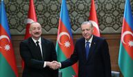 Cumhurbaşkanı Erdoğan, Aliyev'i resmi törenle karşıladı