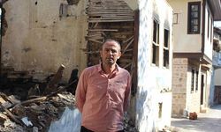Antalya kent merkezindeki asırlık evler yok oluyor