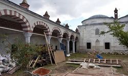 Fatih Sultan Mehmet'in yaptırdığı Peykler Medresesi, müze oluyor