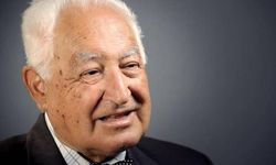 Prof. Dr. Orhan Oğuz hayatını kaybetti