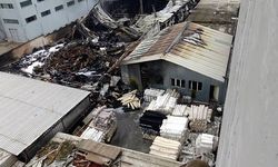 Avcılar'daki fabrika yangını; gün ağardı hasar ortaya çıktı