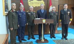 Bakan Akar, TSK komuta kademesiyle Ege Ordusu'nda