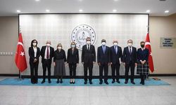 Bakan Özer: Kız çocuklarının okullaşma oranı erkek çocuklarını geçti