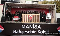 MANİSA BAHÇEŞEHİR KOLEJİNDEN UNUTULMAZ ANMA TÖRENİ  
