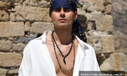 Onur’dan melankolik bir şarkı