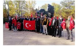 Şehit yakını ve gazilerden TBMM önünde İYİ Partili Türkkan'a tepki