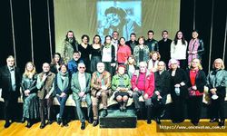 YILDIZ KENTER ANISINA SAHNELENDİ