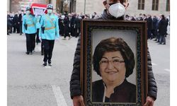 AK Parti'li Güldal Akşit, son yolculuğuna uğurlanıyor