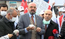 Ankara'da iş bırakan sağlık çalışanları güvercin uçurdu