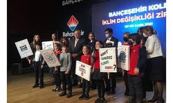 İklim Değişikliği Zirvesi’nde eğitim, hukuk ve teknoloji başlıkları ele alındı