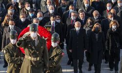 İsmet İnönü, 48'inci ölüm yılında mezarı başında anıldı