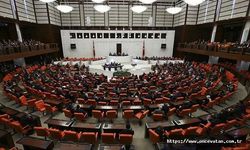 Sağlık çalışanlarının özlük haklarına ilişkin maddeler tekliften çekildi, komisyona havale edildi