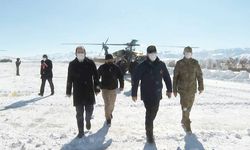Bakan Akar, Irak sınır hattında