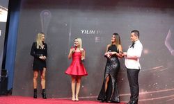 Esin Yum Yılın Tv Programcısı Ödülünü Kucakladı… 