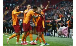 Galatasaray yara sarmaya çalışıyor