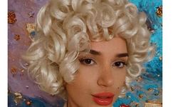 SU EL ROMAN ; ‘MARILYN MONROE’ OLDU…