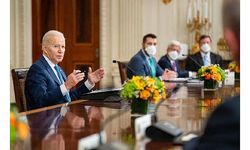 Biden, Afgan merkez bankasının dondurulmuş varlıklarını bölüştürecek