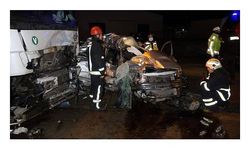 Bursa'da TIR'a çarpan otomobilin sürücüsü öldü