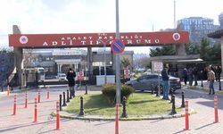 Edirne'de donarak ölen 19 kaçak göçmenin cenazesi Adli Tıp Kurumu'nda