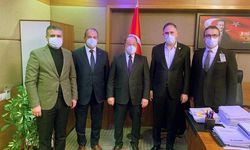 "Sağlık çalışanlarının ücret iyileştirilmesiyle ilgili temaslarda bulunacağız"