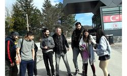 Ukrayna'dan ayrılan Türkler, ana vatana ulaşmaya başladı