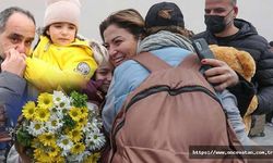 Ukrayna'dan gelen ilk kafile İstanbul'a ulaştı