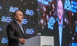 Bakan Çavuşoğlu: Ukrayna'da camide mahsur kalanlar için otobüsler bekliyor