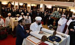 Isaac Herzog Neve Şalom Sinagogu'nu ziyaret etti