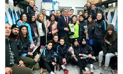 İYİ PARTİ ZEYTİNBURNU TEŞKİLATINDAN ANLAMLI ZİYARET