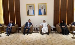 Bakan Özer, Türkiye’nin Doha Büyükelçiliği’ni ziyaret etti