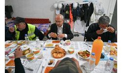 CHP Genel Başkanı Kılıçdaroğlu, inşaat işçileriyle iftar yaptı