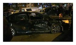 Kaza yapan otomobilden uyuşturucu ve silah çıktı