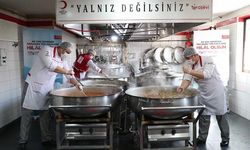 Kızılay'dan ramazanda ihtiyaç sahiplerine sıcak yemek