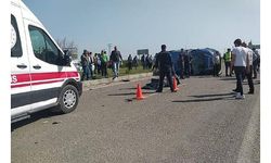 Kozan'da jandarma minibüsüyle otomobil çarpıştı; 2 şehit 