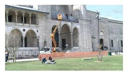 Süleymaniye Camii'nde onarım çalışmaları başladı 