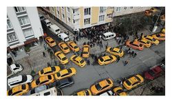 Taksiciler taksimetre ayarı için uzun kuyruklar oluşturdu