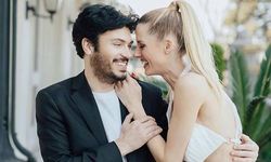 Elles ile Ömercikoğlu kamera karşısına geçtiler