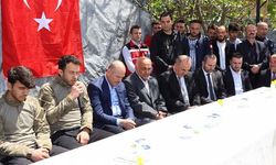 Bakan Soylu, Şehit Talha Bahadır'ın ailesini ziyaret etti