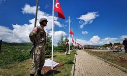 Bingöl'de 29 yıl önce şehit edilen 33 asker törenle anıldı
