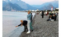 Hıdırellez dilekleri günün ilk ışıklarında suyla buluştu