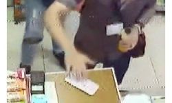 Avcılar'da sahte dövizle dolandırdı