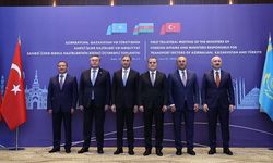 Çavuşoğlu: Riskler var, krizler var ama beraberinde fırsatlar da var