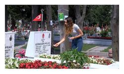 Edirnekapı Şehitliği'nde buruk Babalar Günü