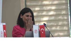 Azerbaycanlı gazeteci Karabağ'ın geri alındığı için gözyaşları içinde teşekkür etti