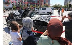 Bağcılar Meydanı'nda 15 Temmuz sergisi açıldı