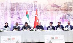 Bakan Varank ve BAE'li mevkidaşı Sultan Ahmed Al Jaber çalıştaya katıldı