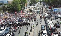 Çapa'da sağlık çalışanlarının yürüyüşüne polis izin vermedi